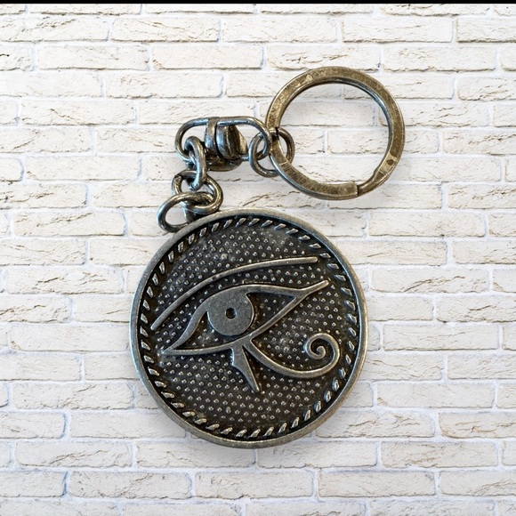 Alex and Ani Keychain - Eye of Horus - Picture 5 of 6
